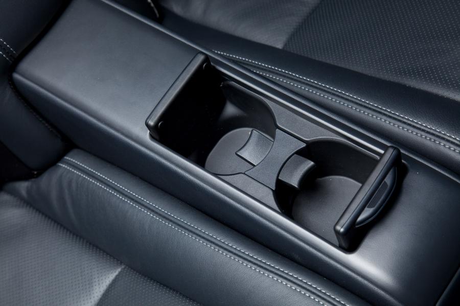  Lexus IS250C 2008 года  (фото 107 из 113)